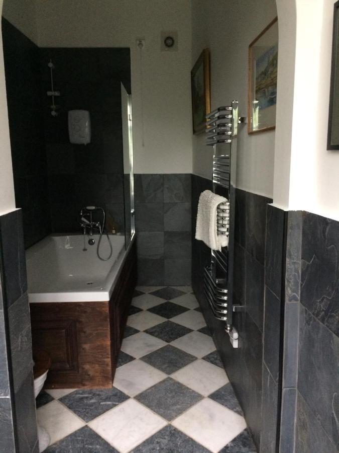B&B Harlington Manor Экстерьер фото